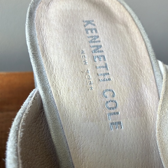 Kenneth Cole New York Leather Heels size 10 - Picture 6 of 15